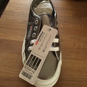 Superga silver brand new us size 7