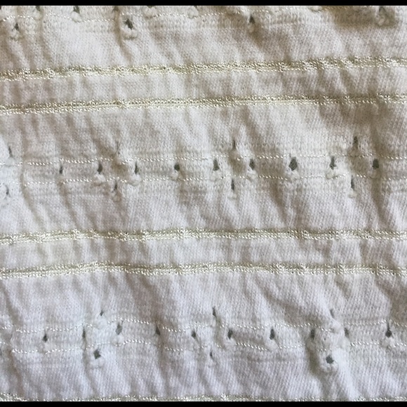 Light Green Crop Top - Picture 2 of 3