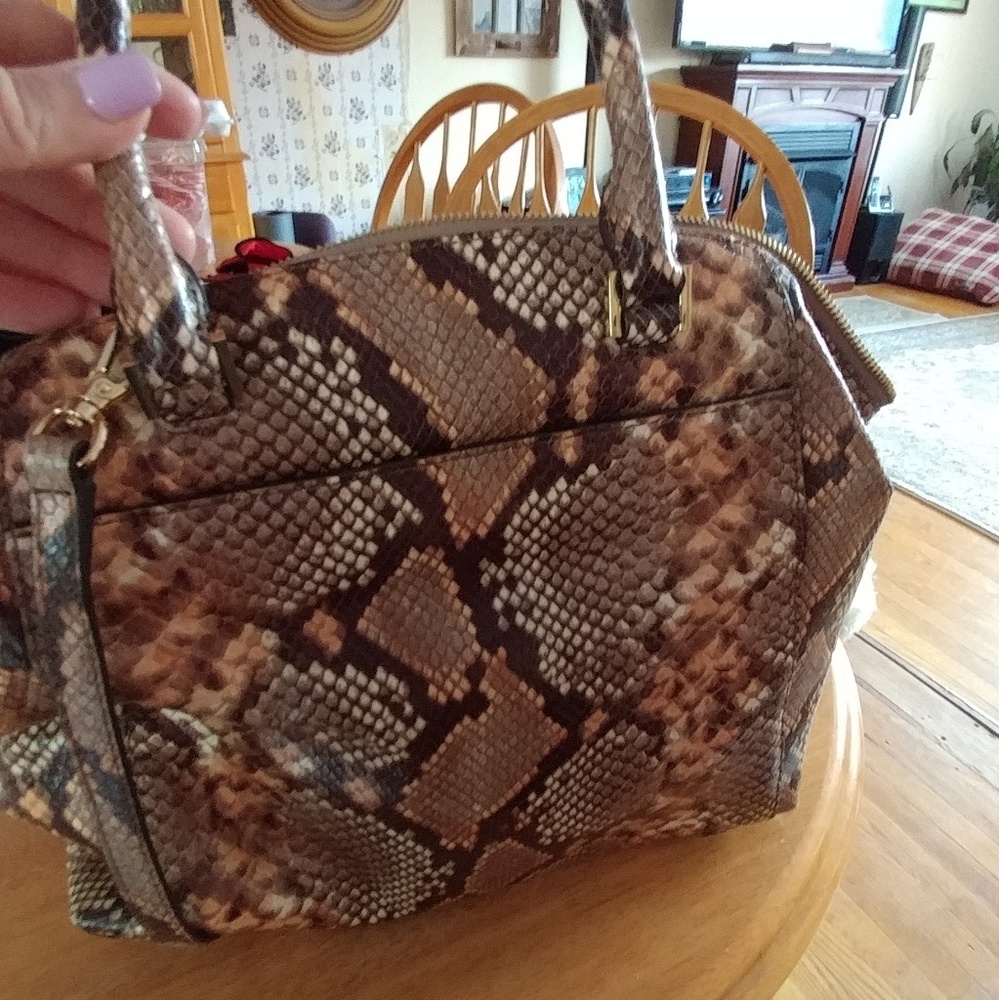 Handbag - Picture 4 of 5