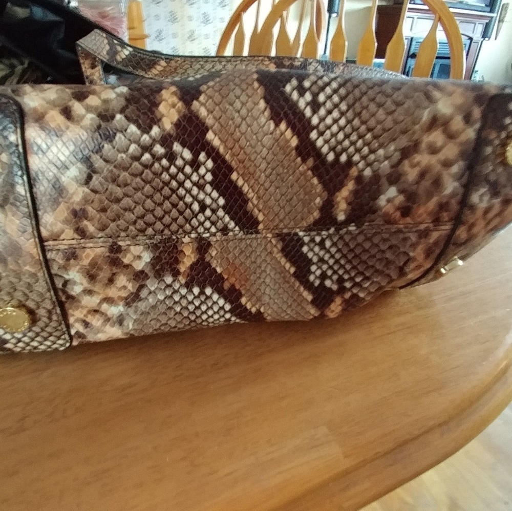 Handbag - Picture 5 of 5