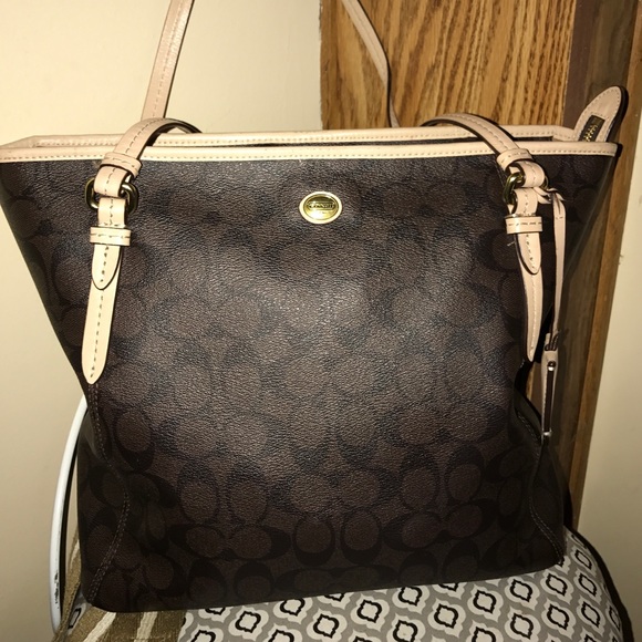 Brown and tan coach tote. - Picture 1 of 2