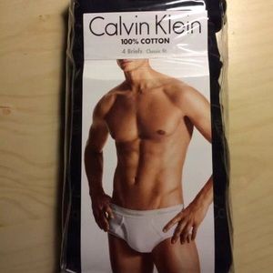 Brand new Calvin Klein 100% cotton 4 Briefs
