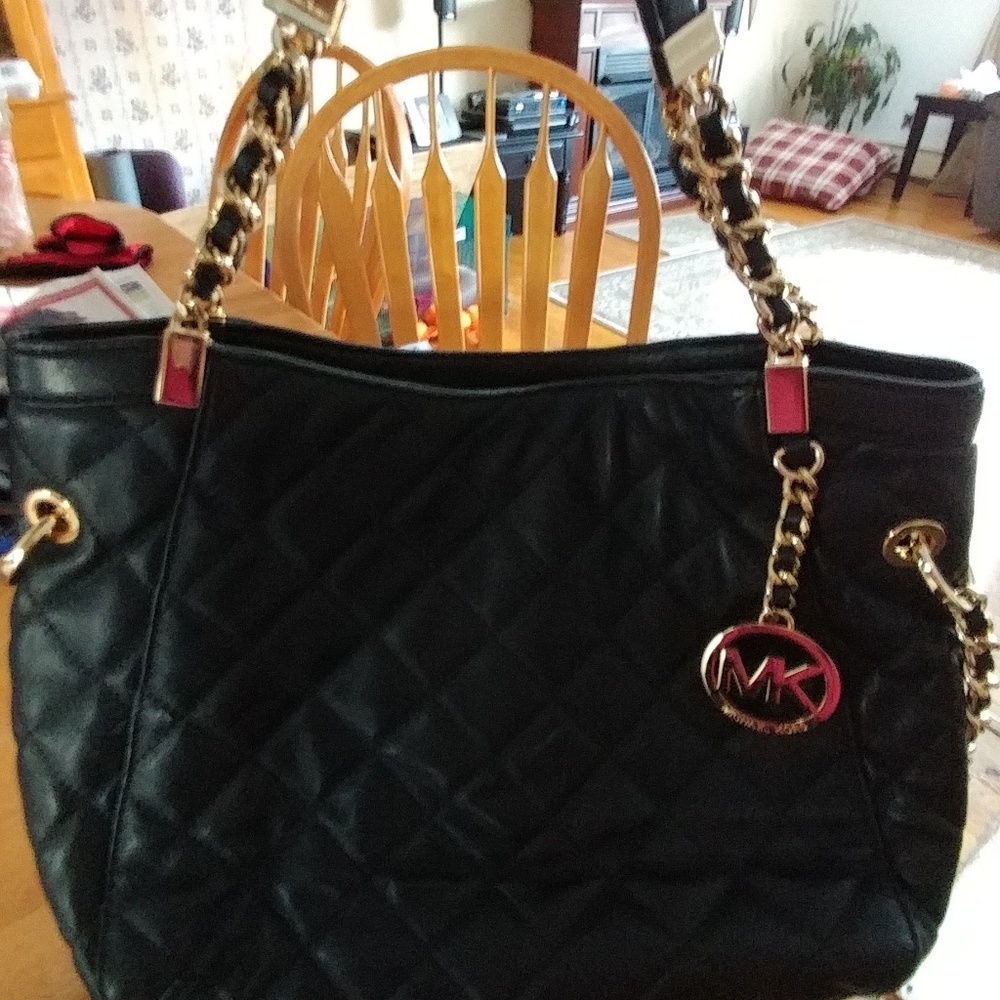 Handbag