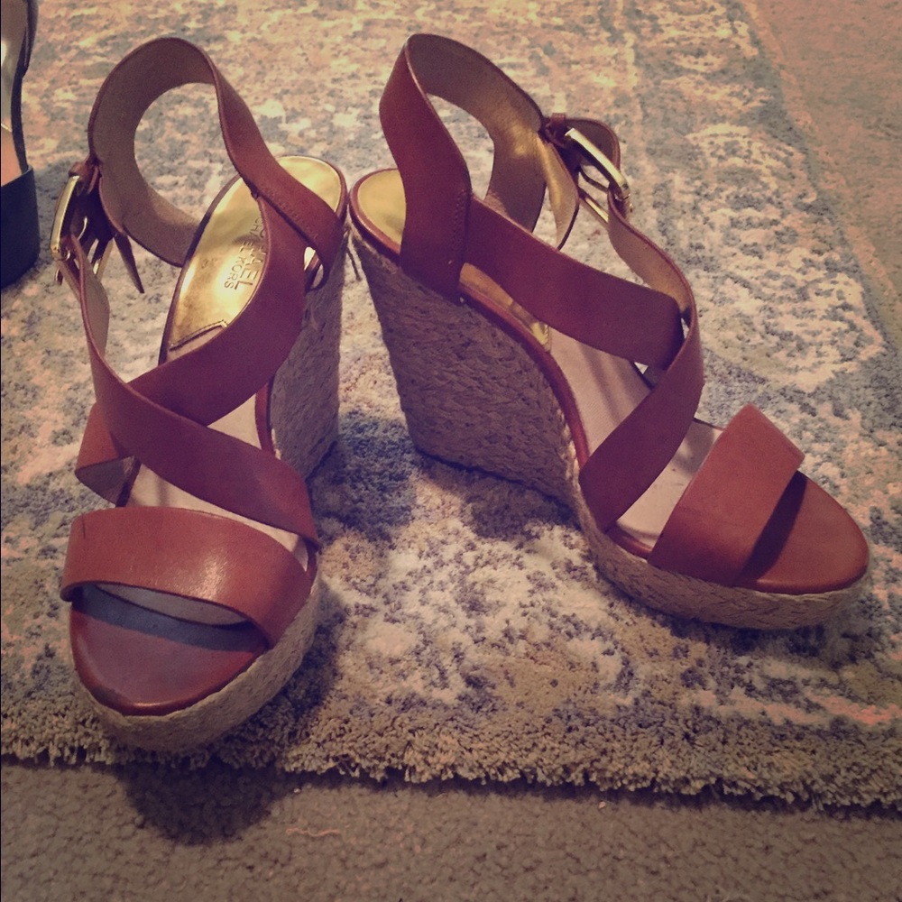 Giovanna Michael kors wedges size 8.5 never worn