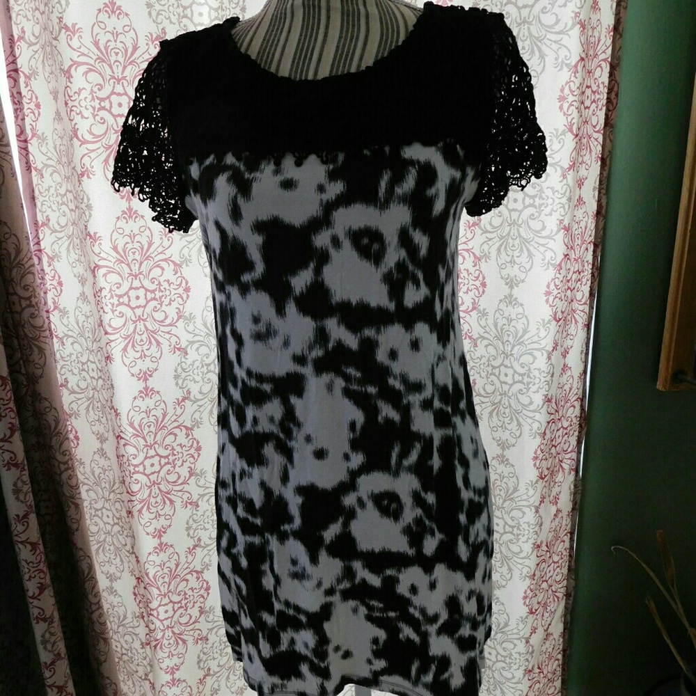 Black and white dress