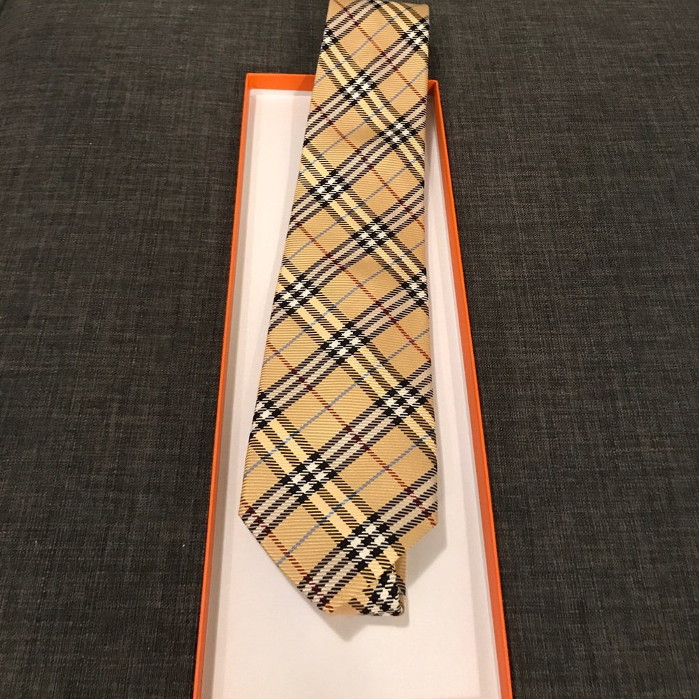 Classic Burberry Tie
