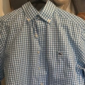 Vineyard Vine men's shirt size Small.