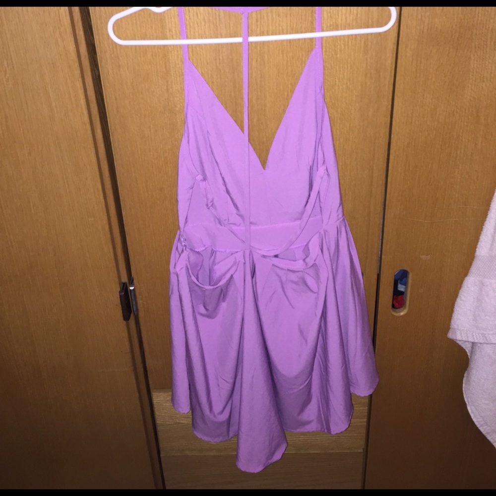 Tobi dress - Picture 2 of 3