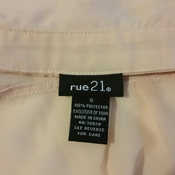 Rue21 Blouse - Picture 3 of 3