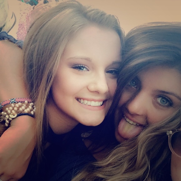 Meet your Posher, Valen - Picture 1 of 1