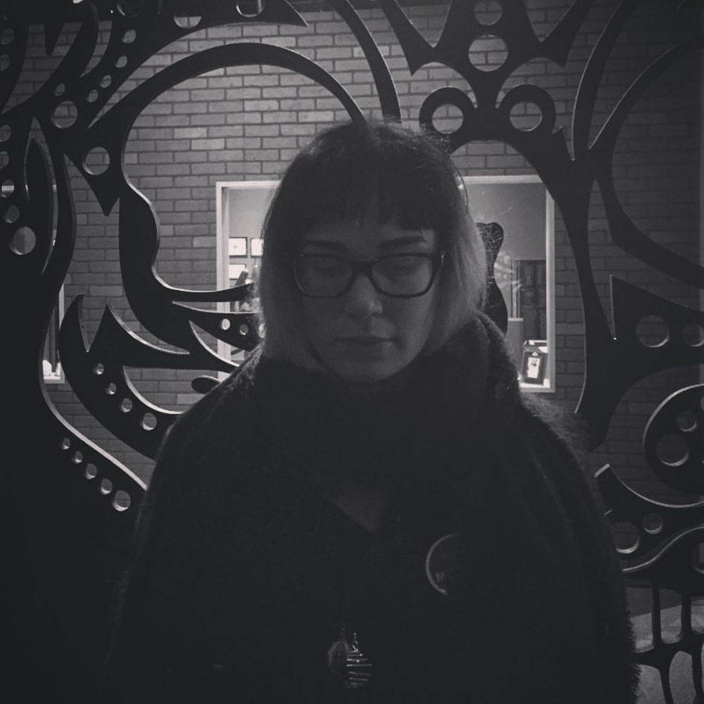 Meet your Posher, Gabriela