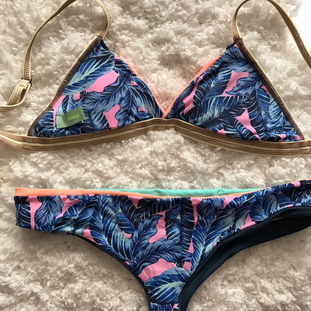 Maaji Reversible Colorblocked Bikini 👙