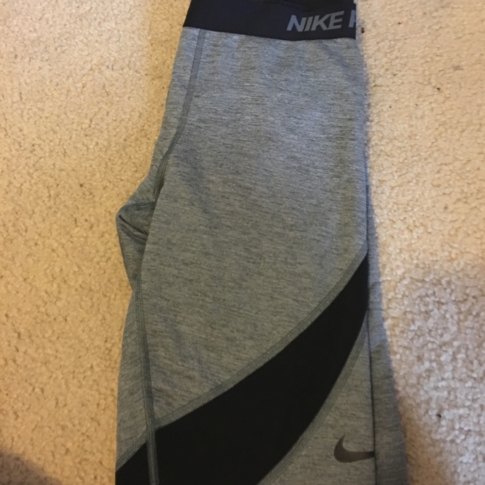 Nike pro leggings