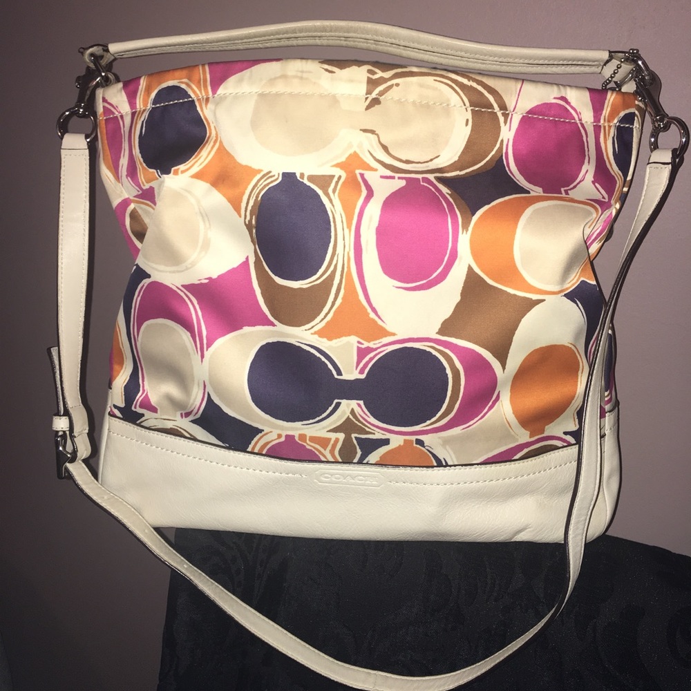 Authentic Coach large cross body or shoulder bag
