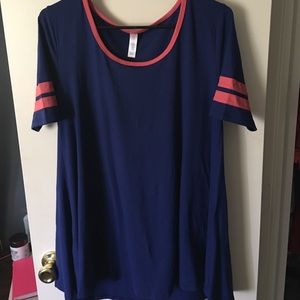 LulaRoe perfect tee