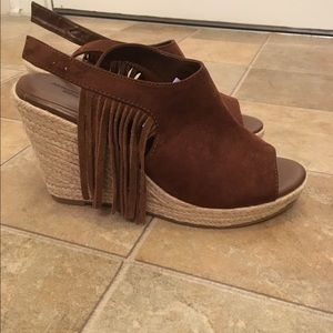 American Eagle wedges