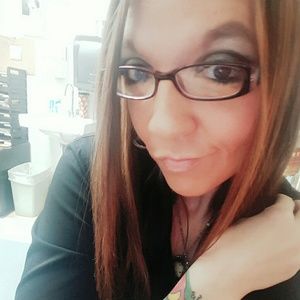 Meet your Posher, Christy