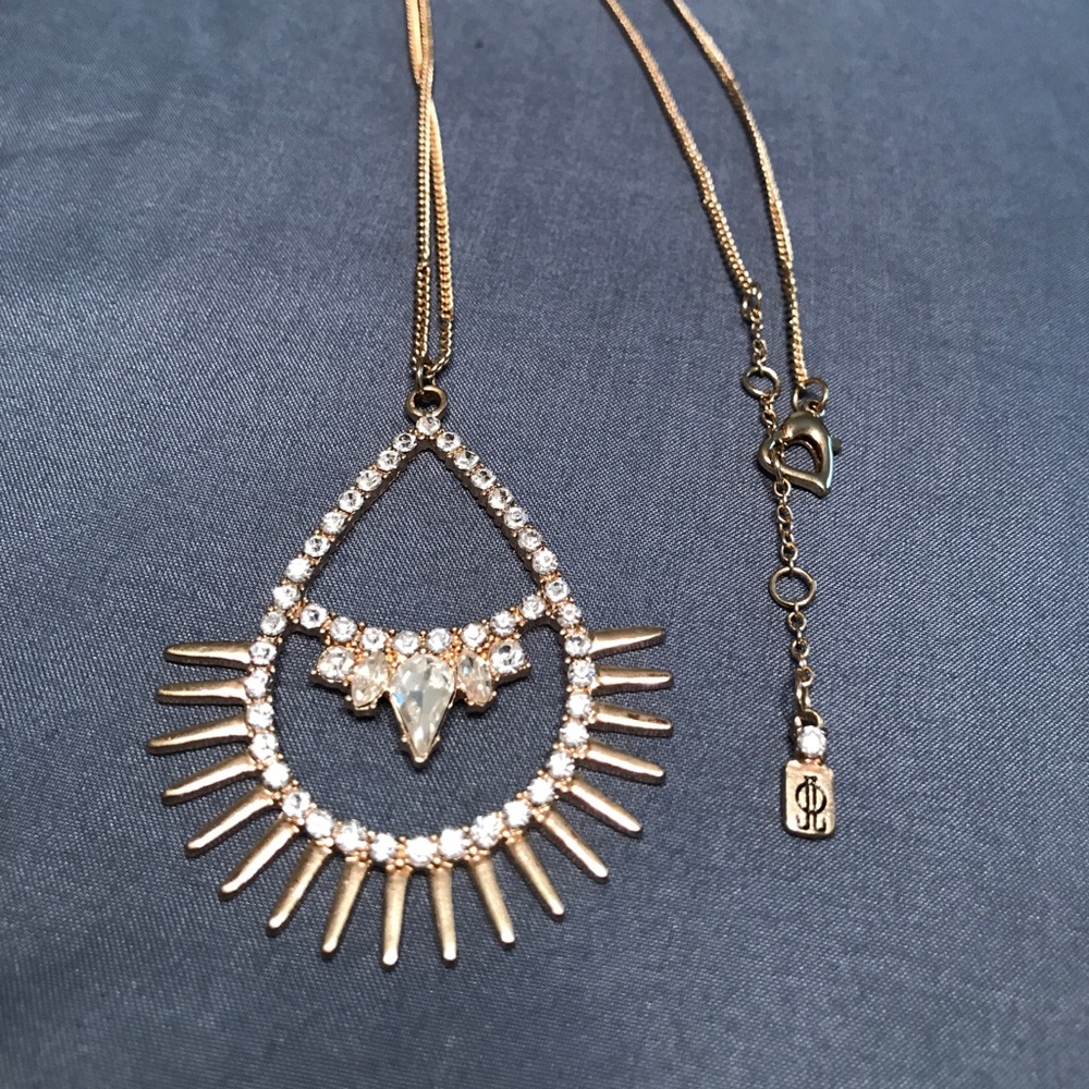 Tear Drop Pendant Necklace