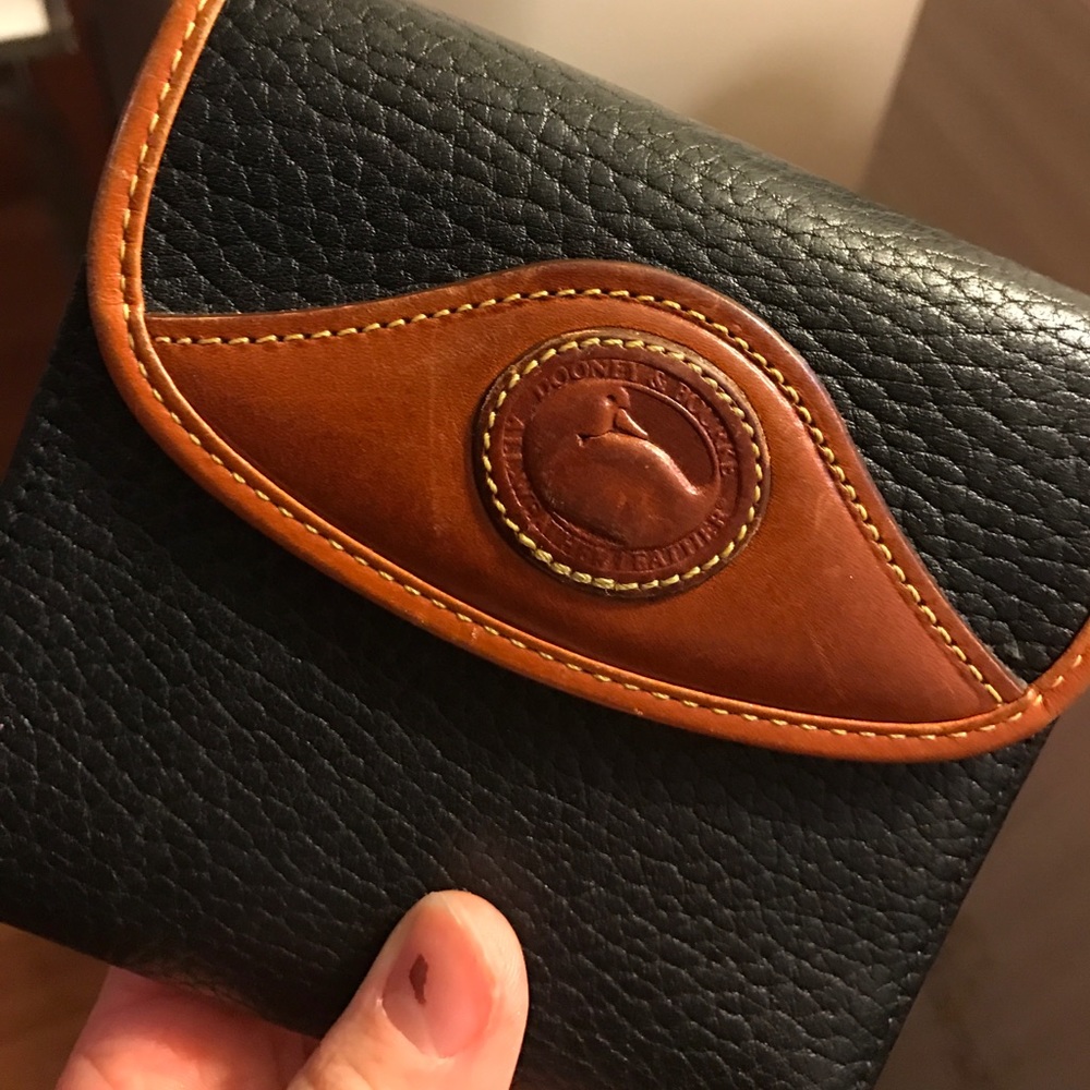 Vintage Dooney&Bourke Wallet