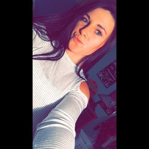Meet your Posher, Haley