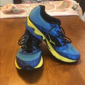 Men's Mizuno Wave Inspire 9 running shoes