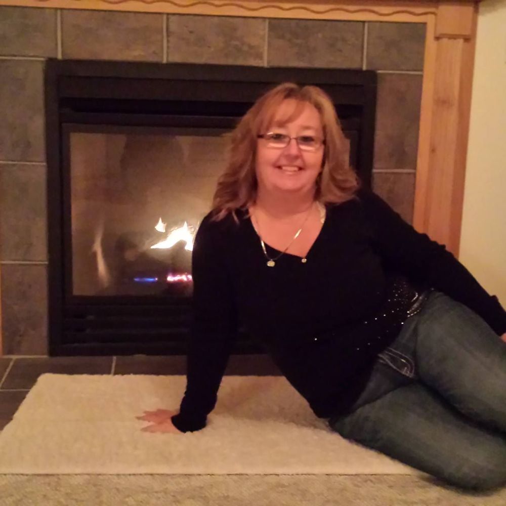 Meet your Posher, Holly