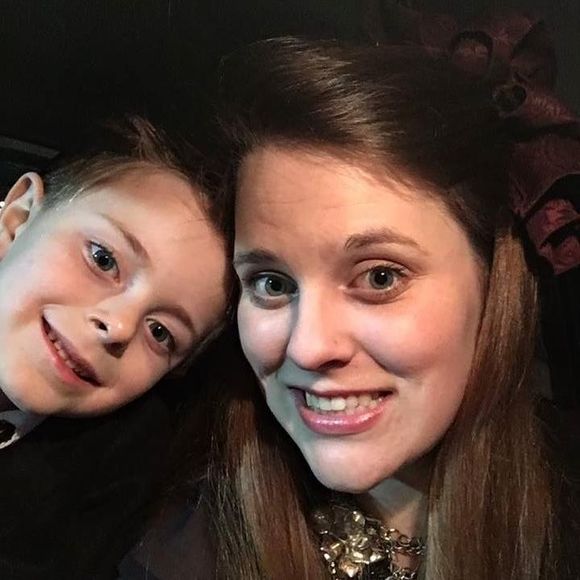 Meet your Posher, Chelsea - Picture 2 of 2