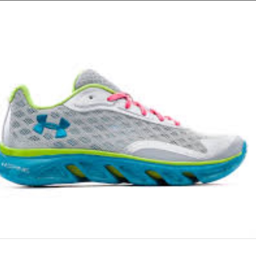 Multi colored under armor spine tennis shoes