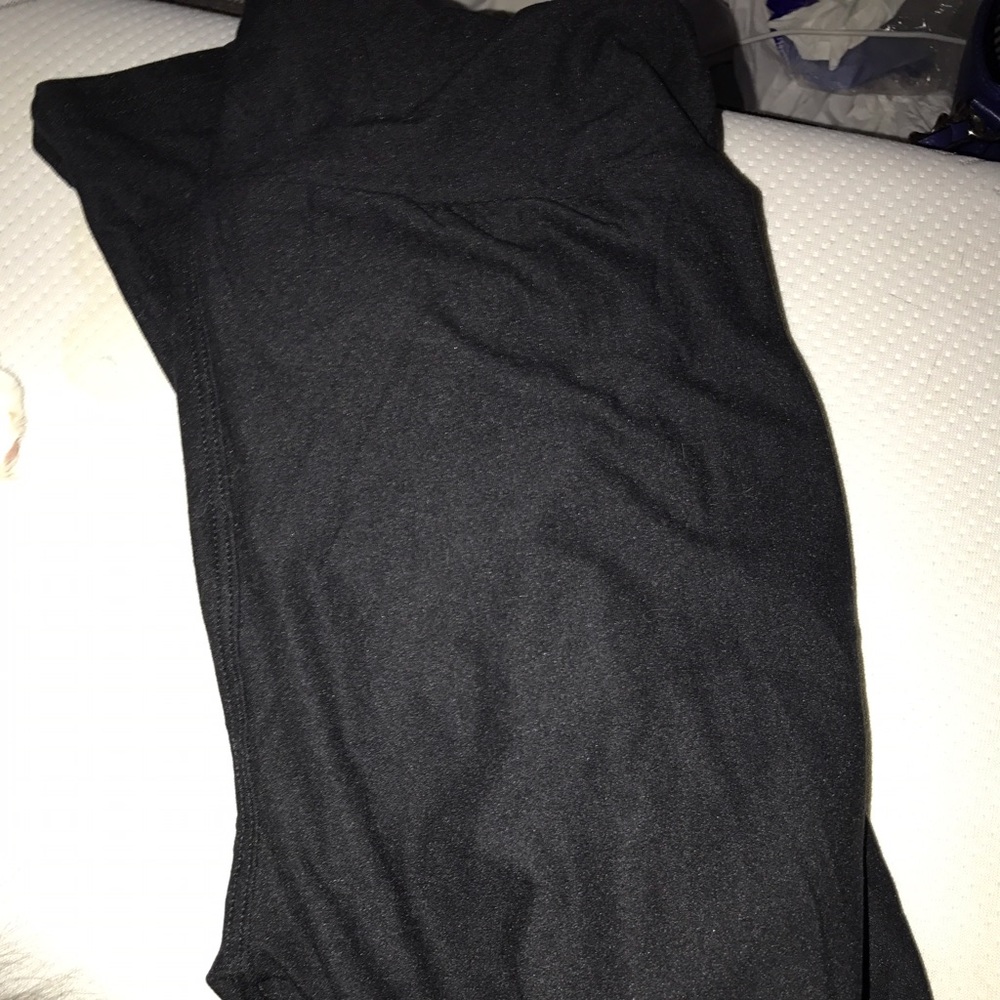 💕Lularoe-OS-SOLID BLACK Leggings💕