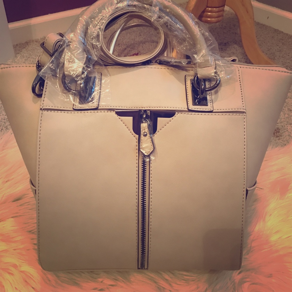 Danielle Nicole taupe/beige tote