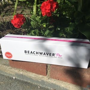 BEACHWAVER PRO PROFESSIONAL ROTATING CURLING IRON