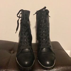 Steve Madden boots