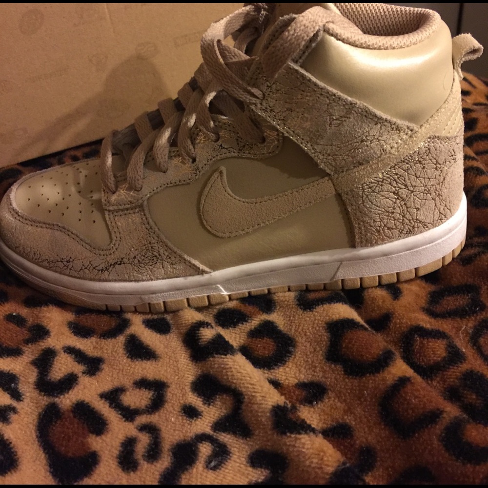 Women's Nike Dunk High