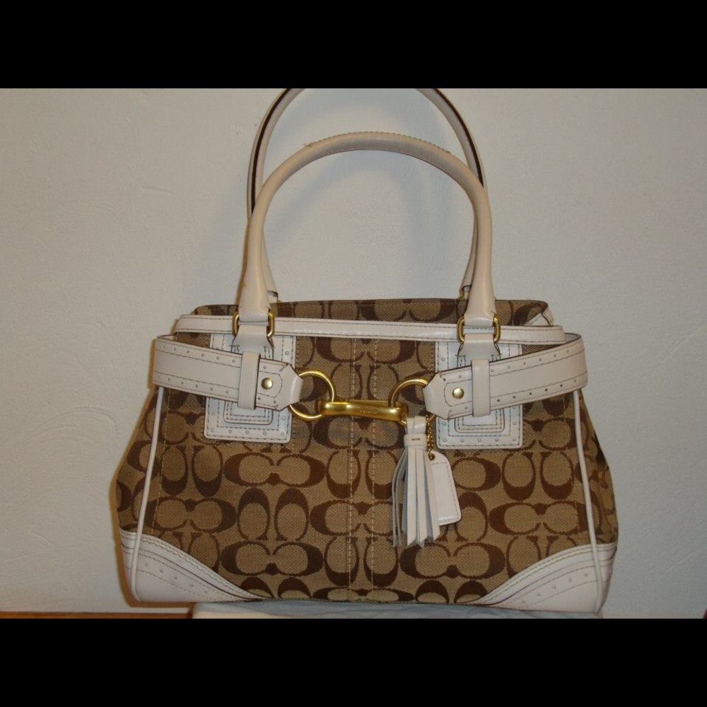 Coach Hampton signature tote