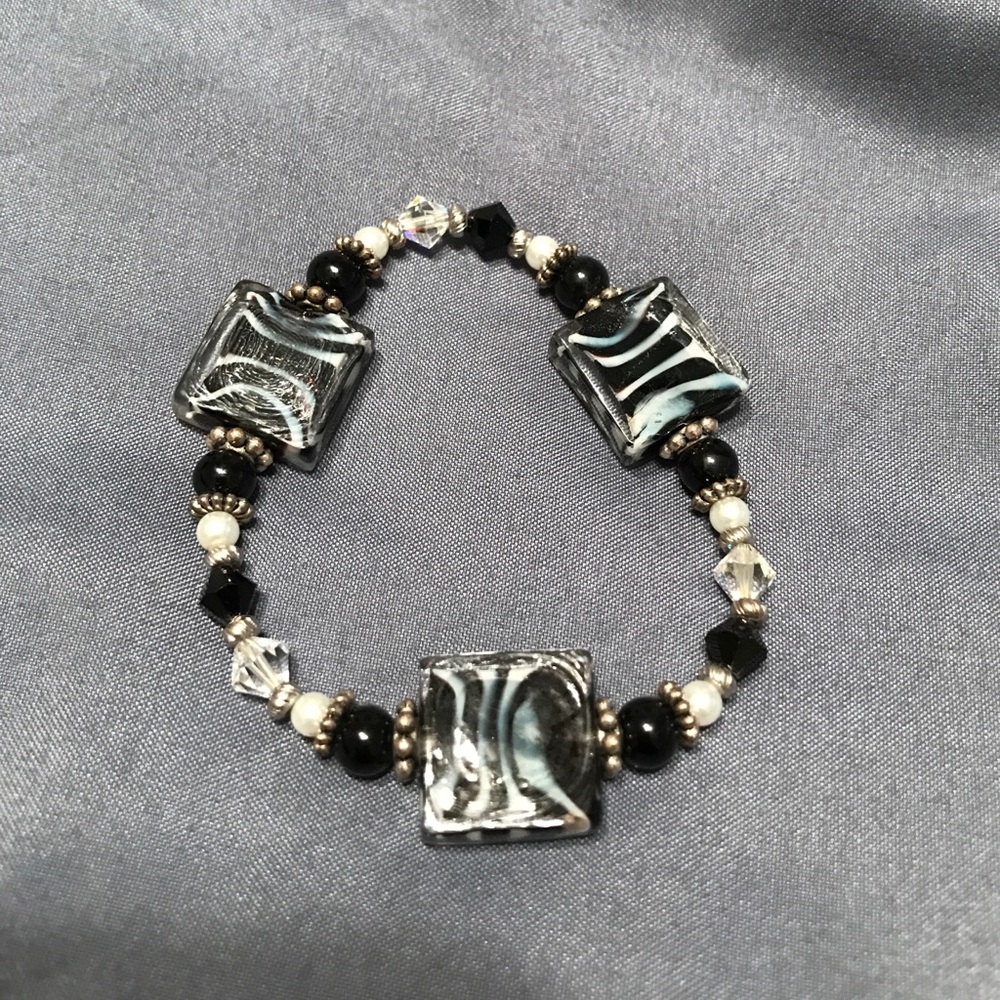 Swarovski, Zebra, Pearl beaded bracelet