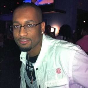 Meet your Posher, Carlos