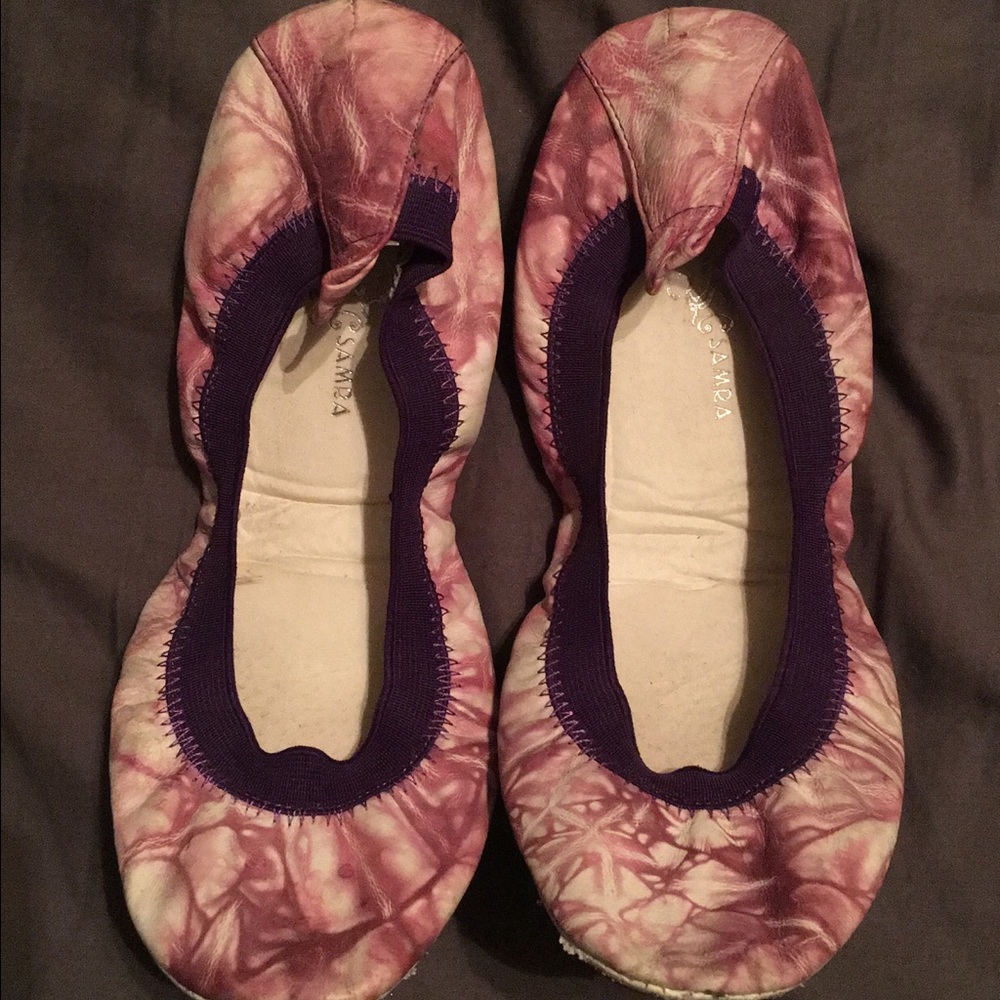 Yosi Samra foldable flats