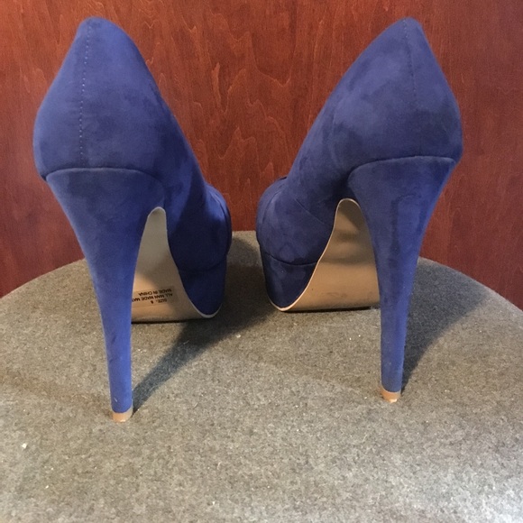 Royal Blue Platform Heels / EUC - Picture 4 of 5