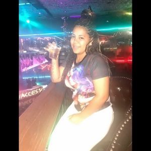 Meet your Posher, Stassia
