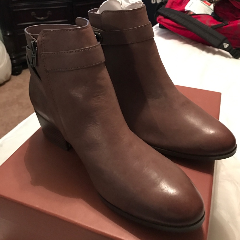 Coach Patricia Booties