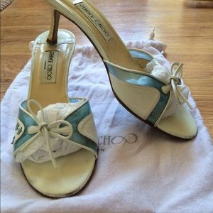 Jimmy Choo Kitten heals Jimmy Choo Kitten heals