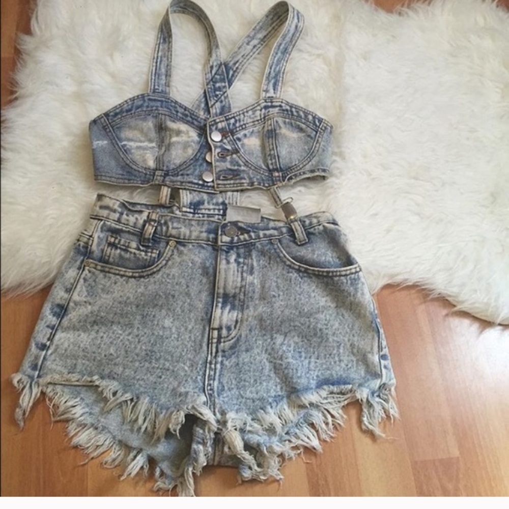 Unif medium romper - Picture 4 of 4