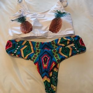 Pineapple 🍍 swimsuit 🙌🏻 NWOT