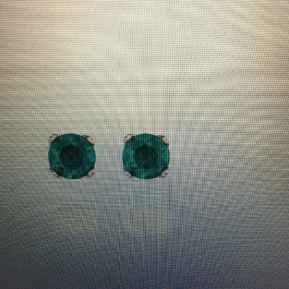 Chloe and Isabel Green Studs!!