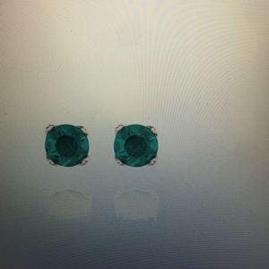 Chloe and Isabel Green Studs!!
