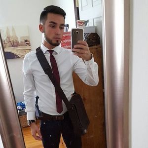 Meet your Posher, Zach