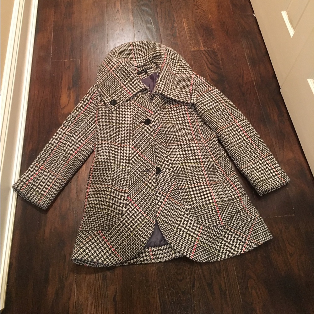 Tahari peacoat