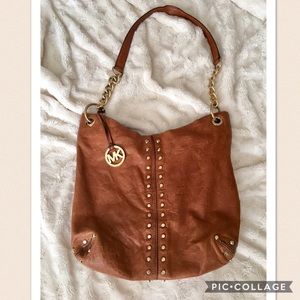 MICHAEL Michael Kors Uptown Astor Shoulder Tote