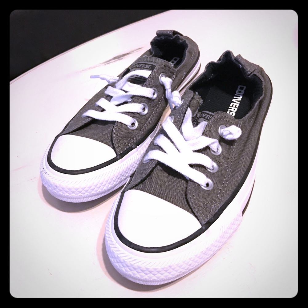 Gray Converse $30 - size 6