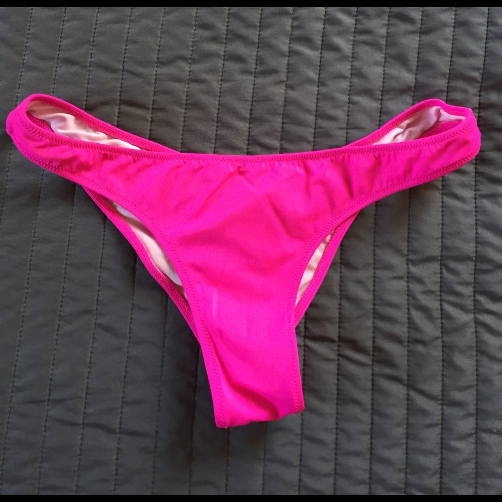 Victoria secret itsy bottoms